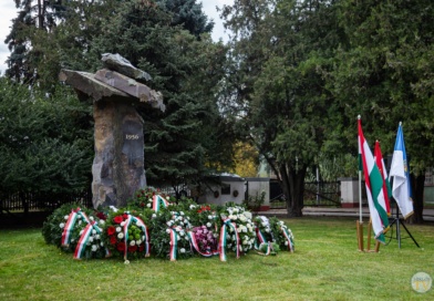 Törökszentmiklóson méltóságteljesen emlékeztek az 1956-os forradalom hőseire
