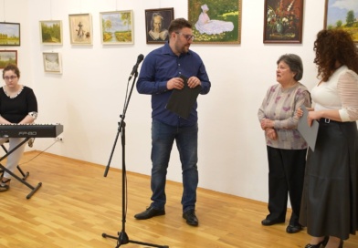 Egy élet munkái – Maróthy Eszter „Önarckép” című kiállítása nyílt meg