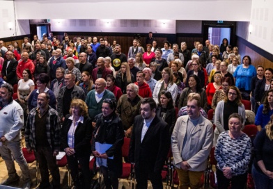 Esküt tettek a szavazatszámláló bizottságok tagjai